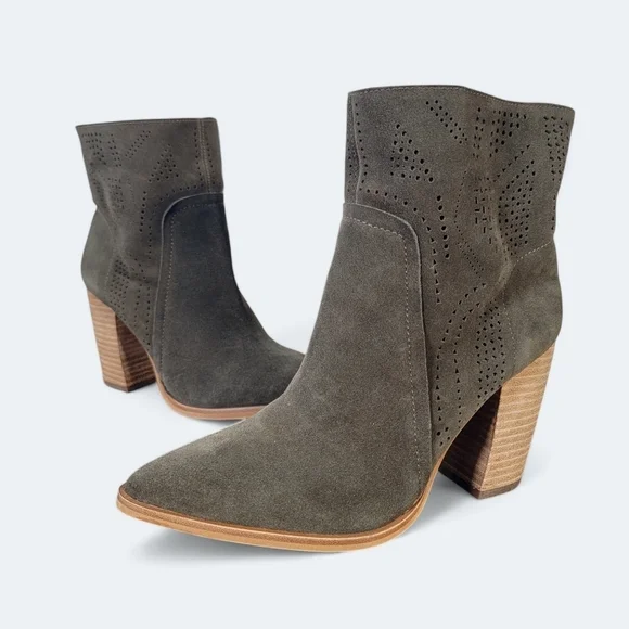 Vince Camuto Green Suede Boots Western Perforated Pointed Toe Size 7.5 - Picture 15 of 15